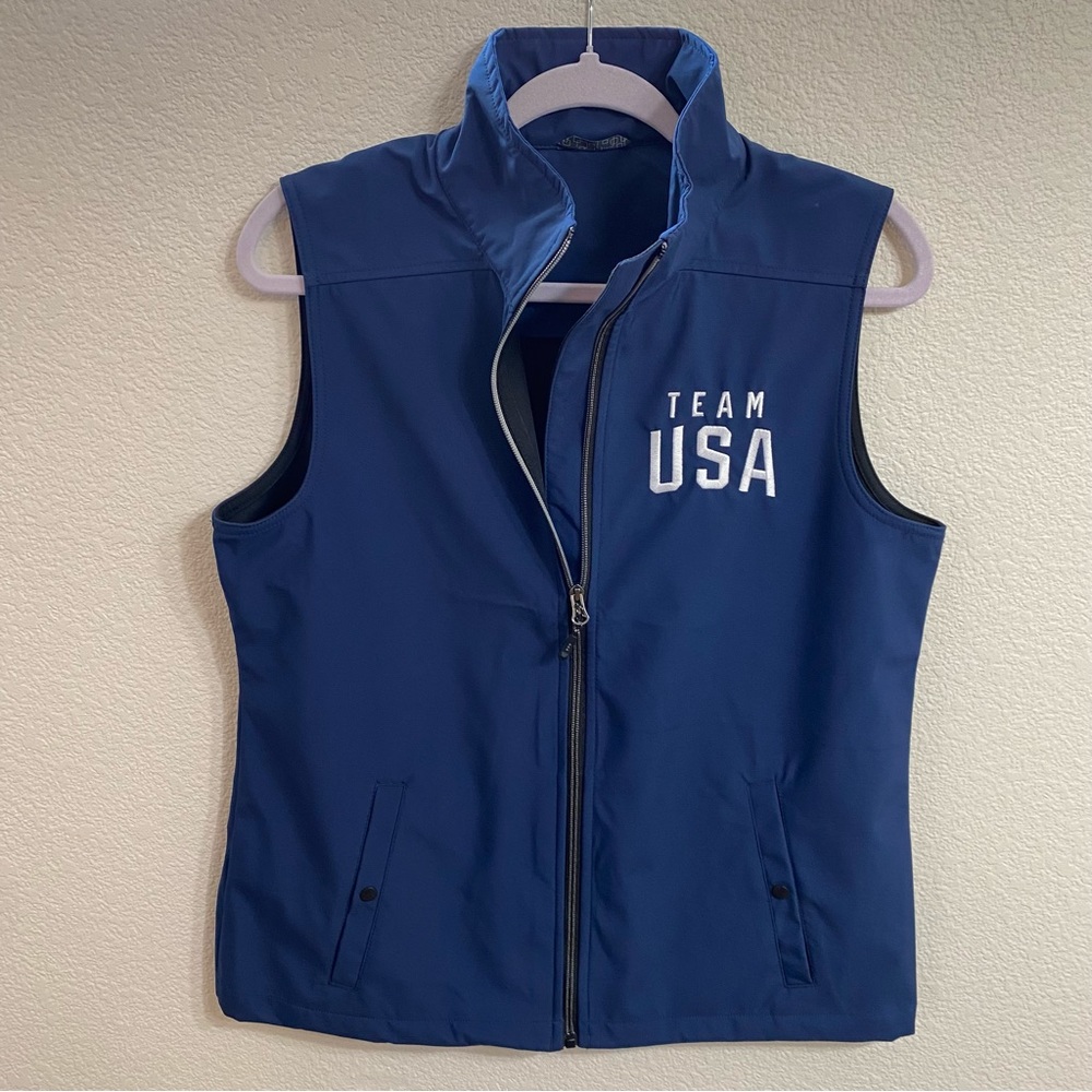 Team USA womens medium navy vest